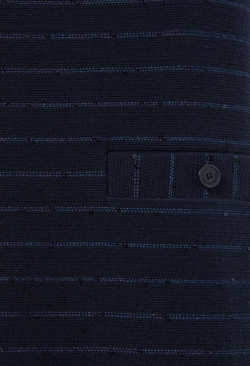 Kurzes gestreiftes Kleid