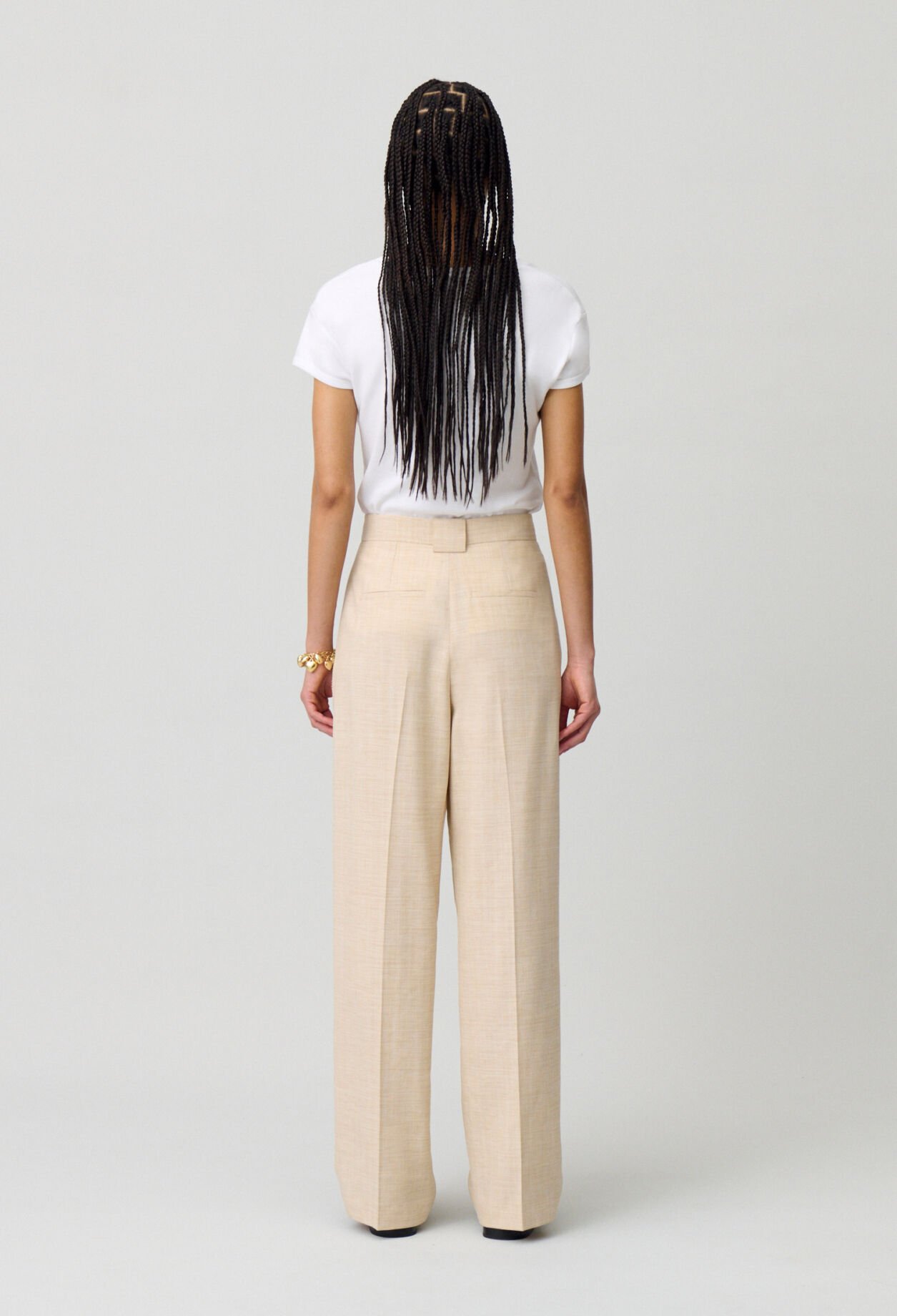 Weite Hose mit hoher Taille