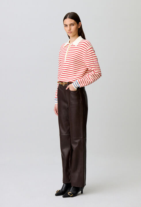 Gerade Lederhose mit Goldknopf