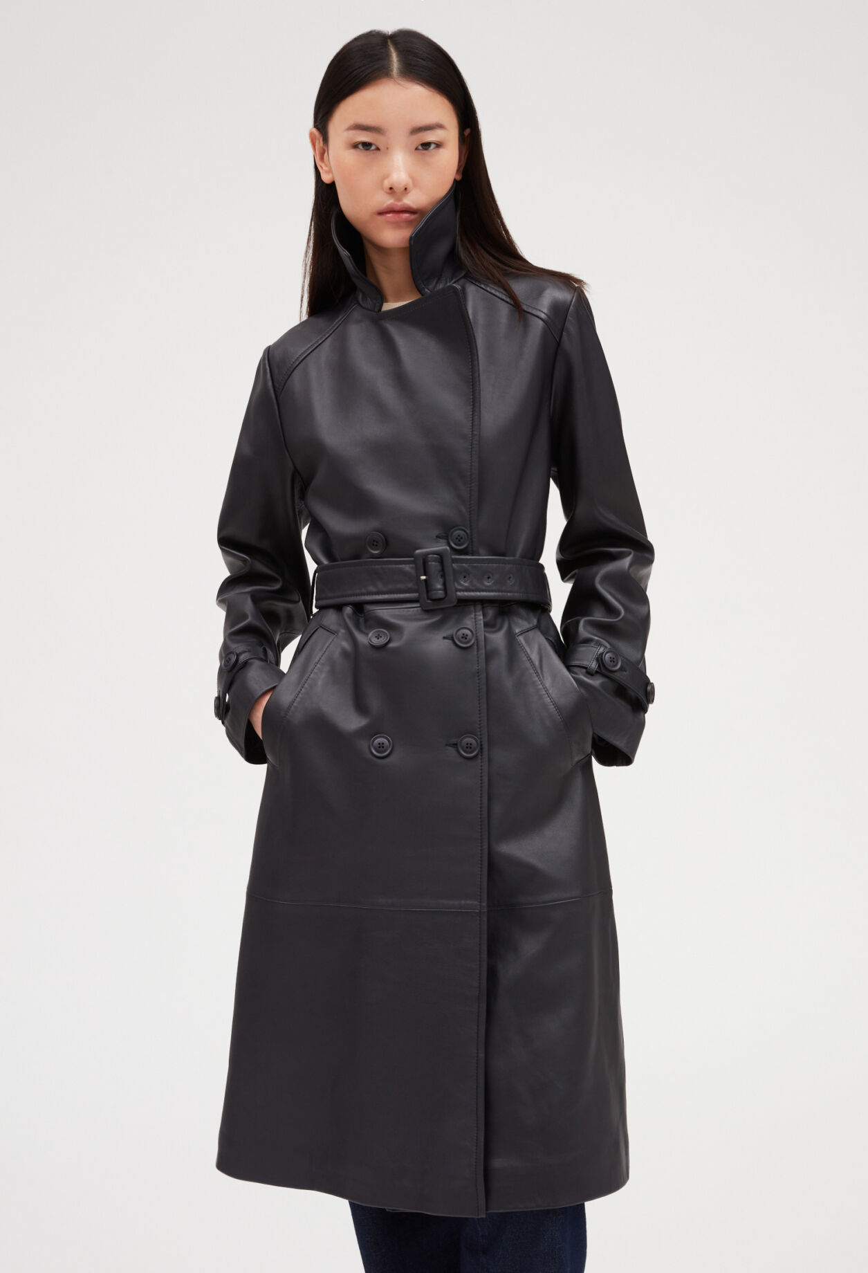 Trenchcoat aus Öko-Glattleder marineblau