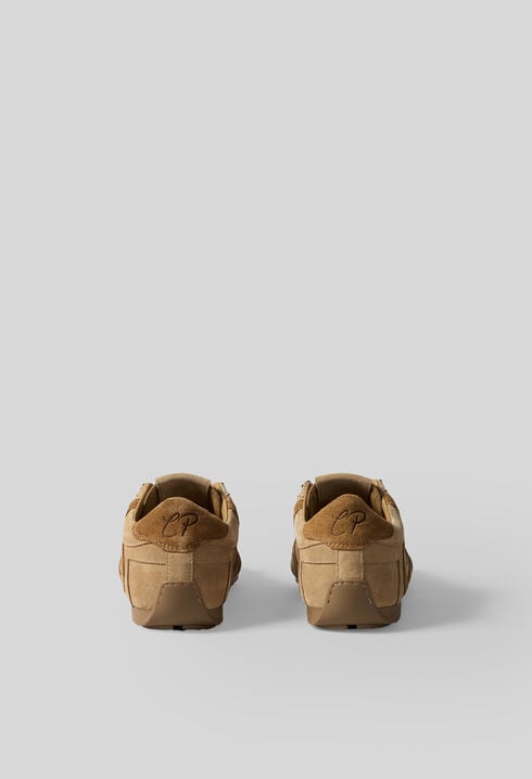 Swing-Sneaker sandfarbenem Wildleder