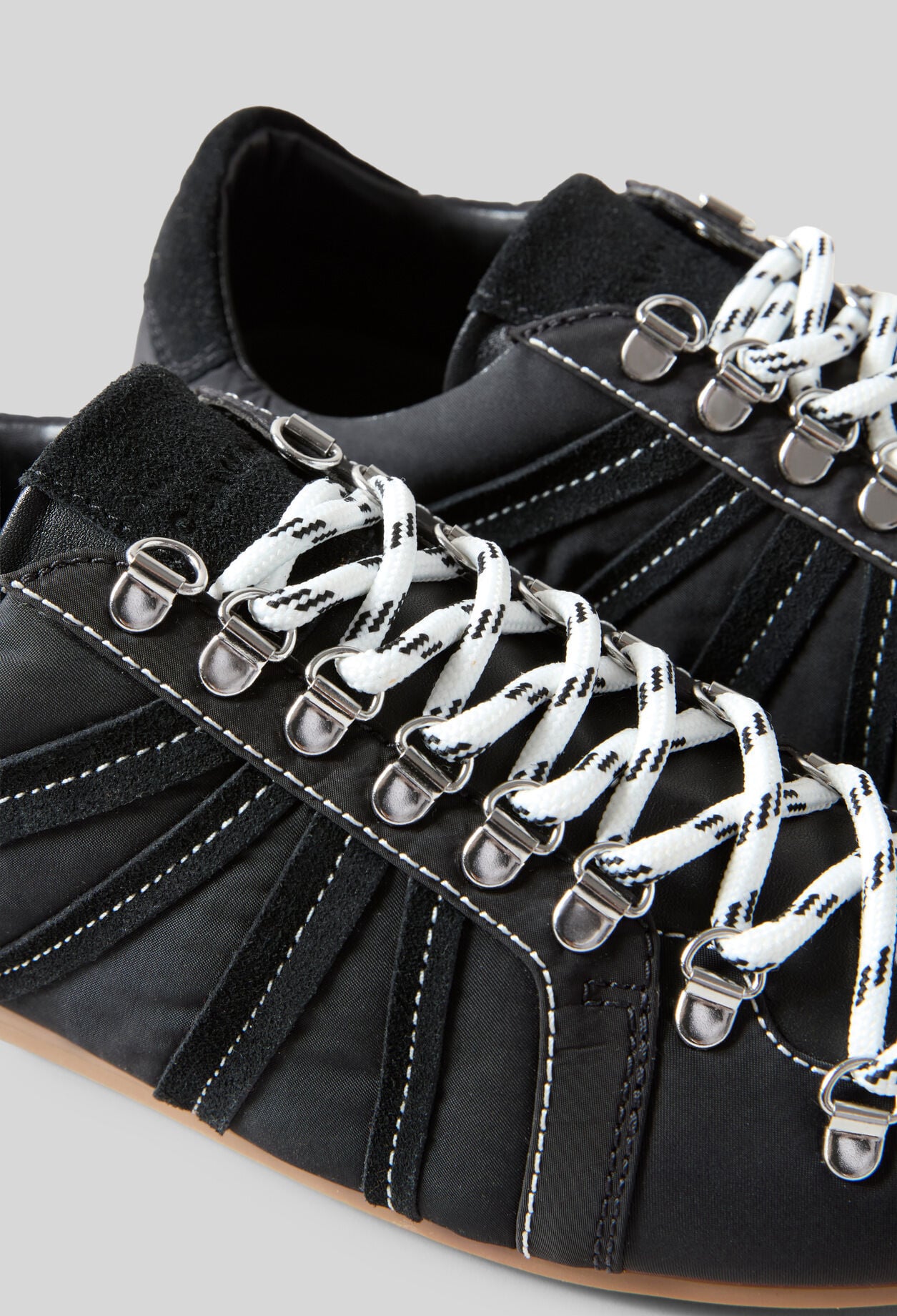 Sneaker Swing Metallic