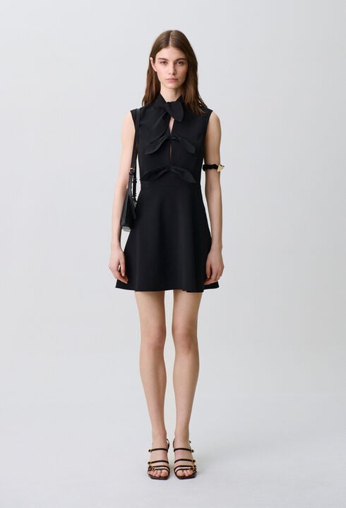Kurzes Kleid, Schluppenkragen