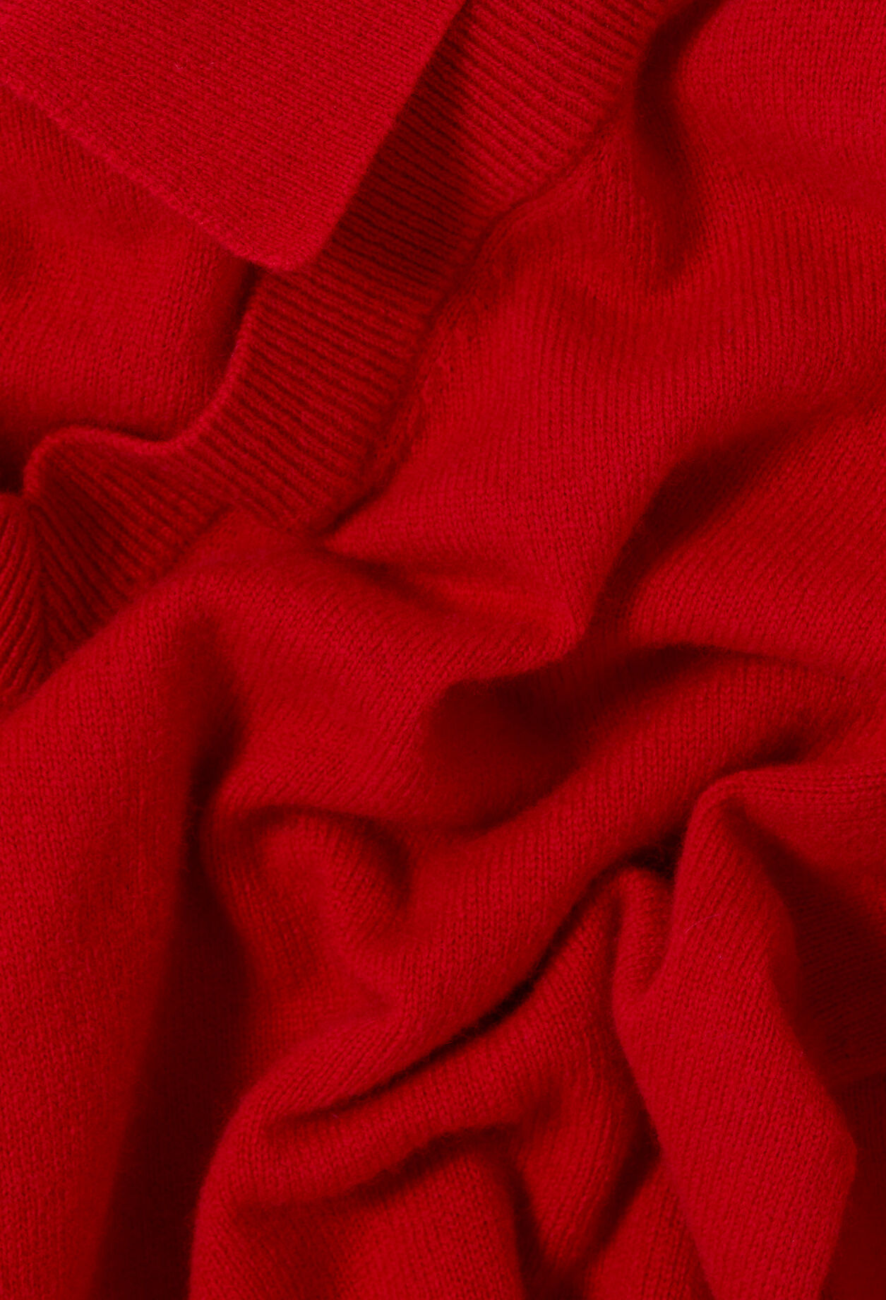 Wollpullover mit V-Ausschnitt
