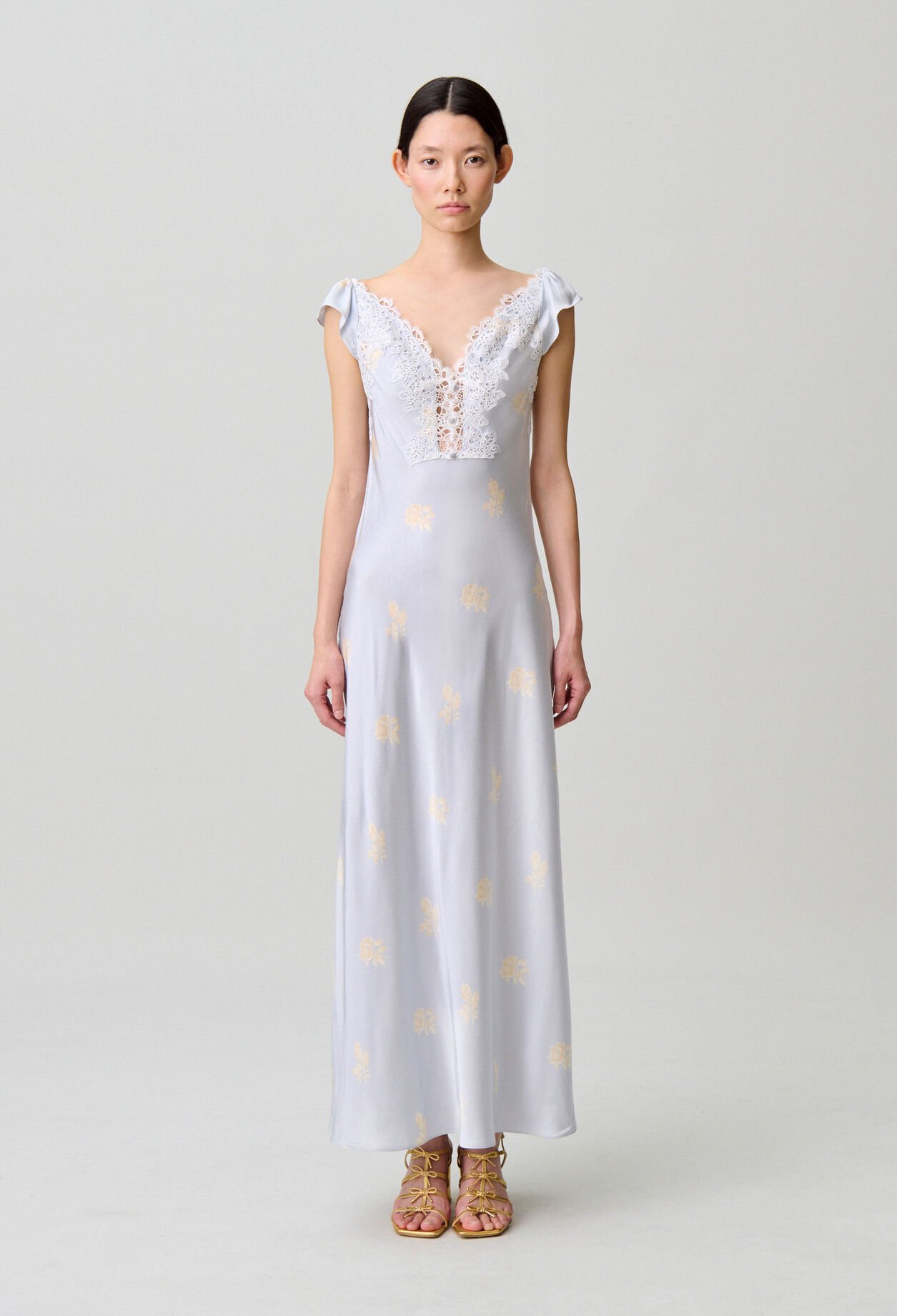 Satinkleid mit Blumen