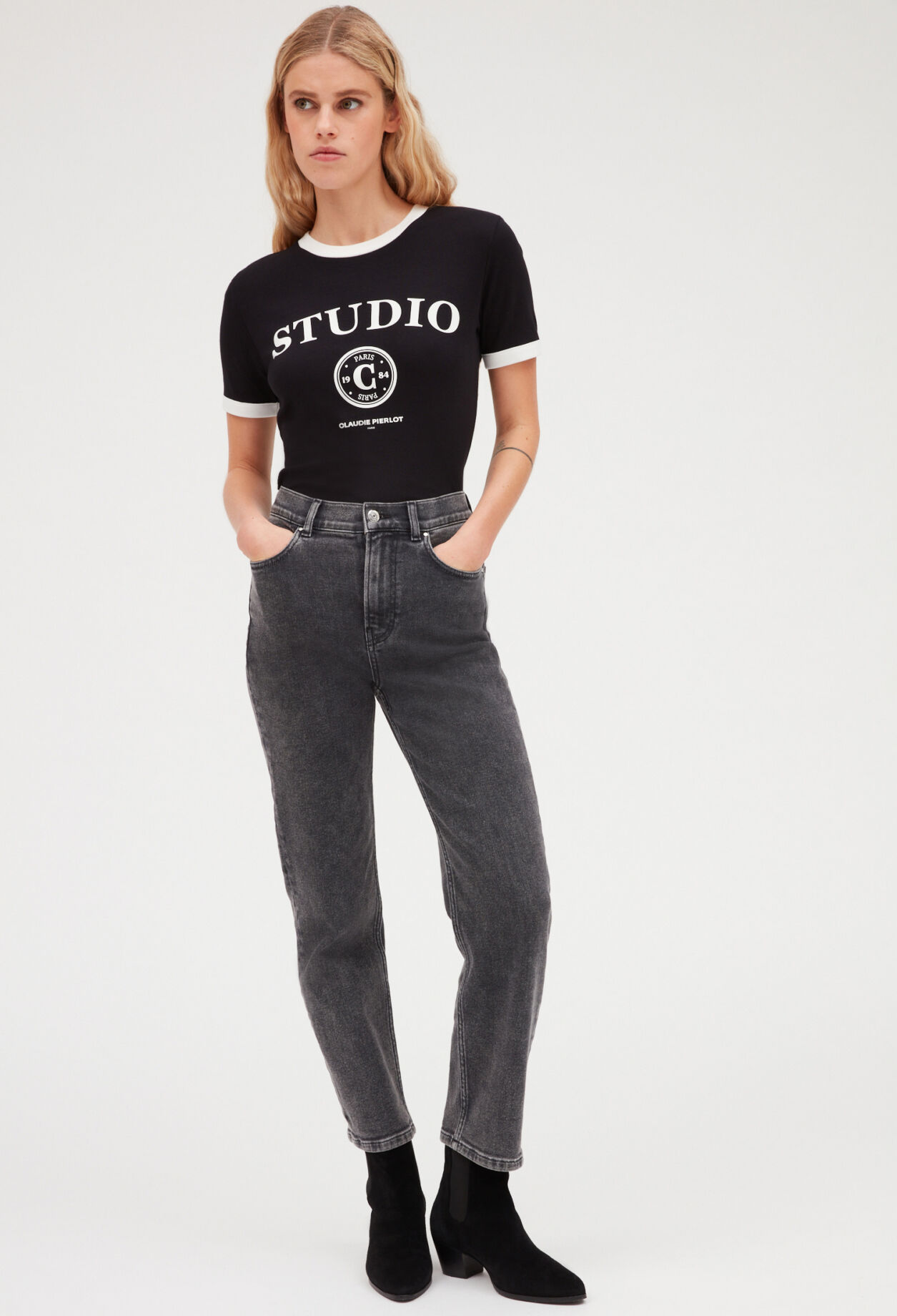 Zweifarbiges T-Shirt Studio
