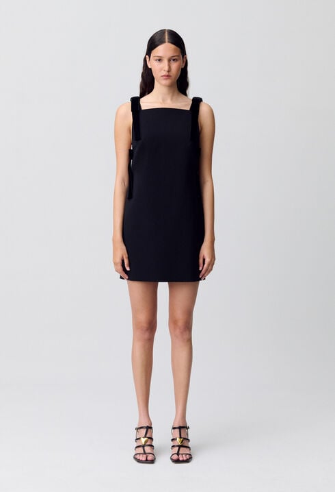 Kurzes Samtkleid