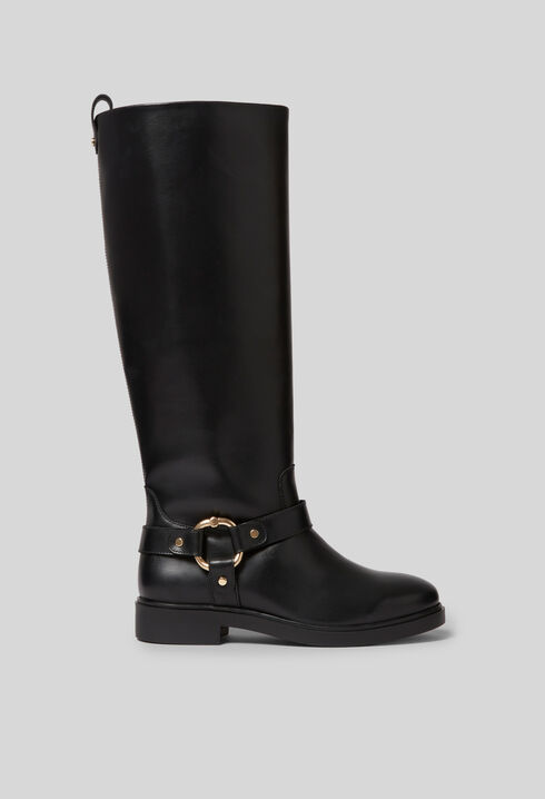 Hohe Lederstiefel
