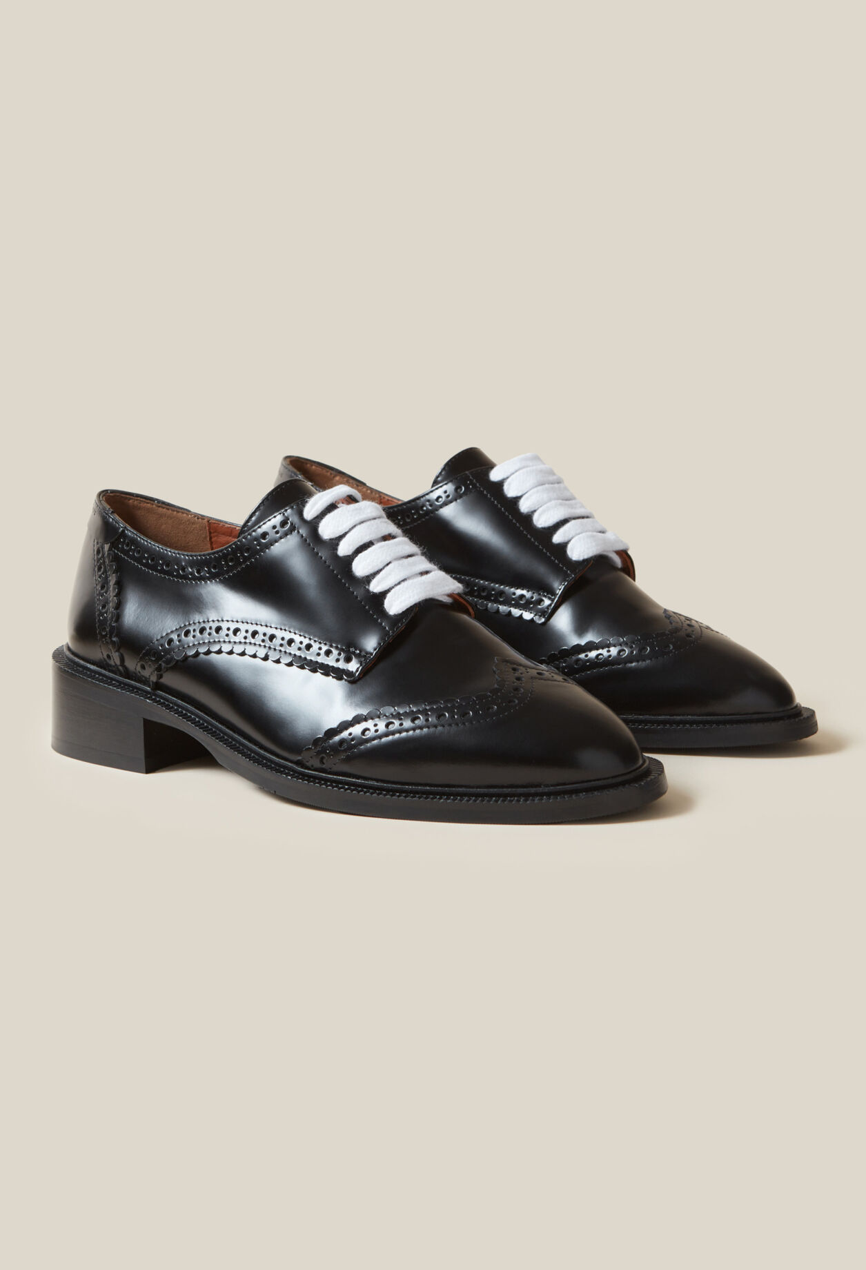 Lackleder-Derbies