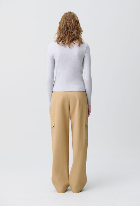 Set aus T-Shirt und Strickjacke