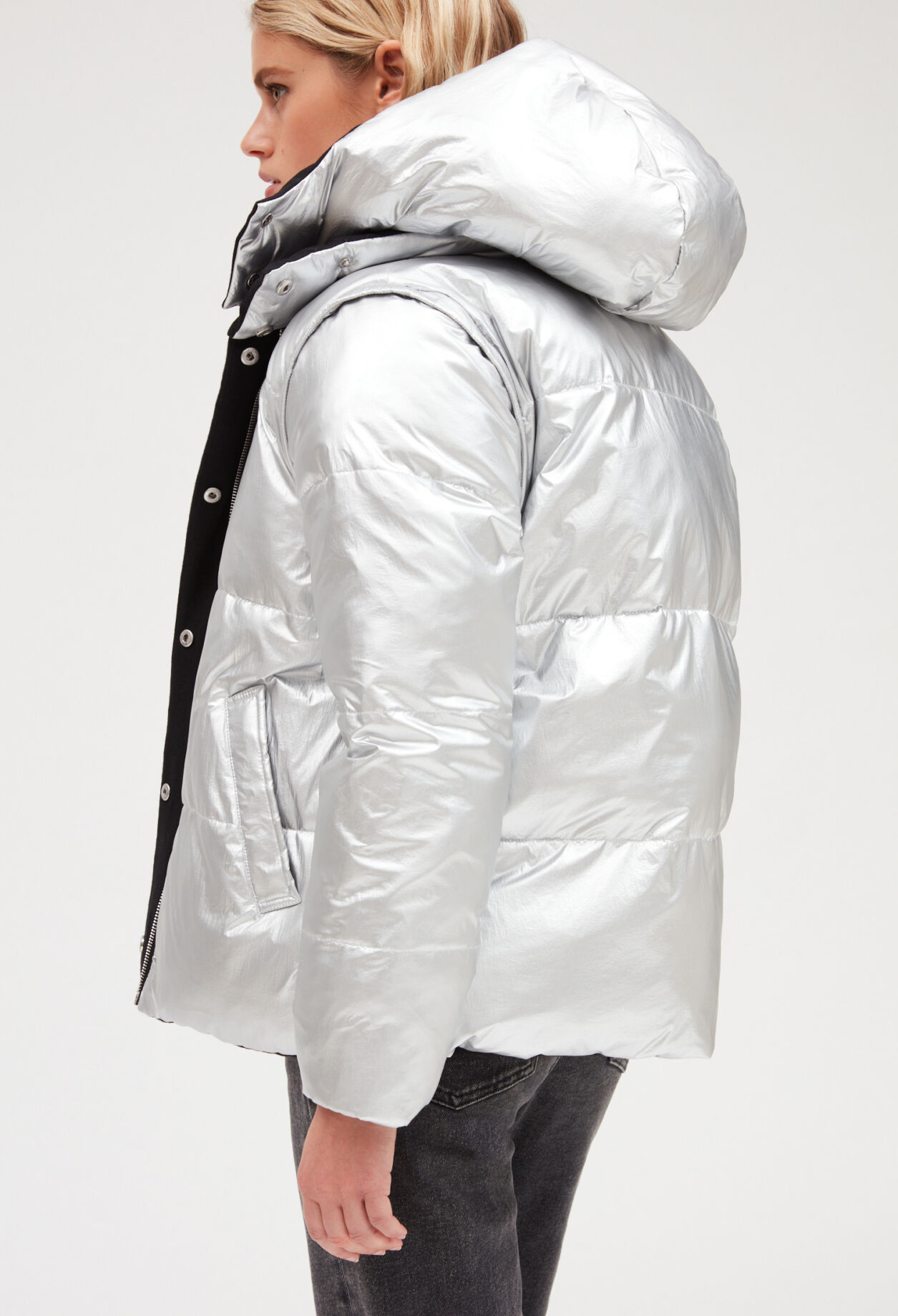 Zweifarbig wendbare Daunenjacke
