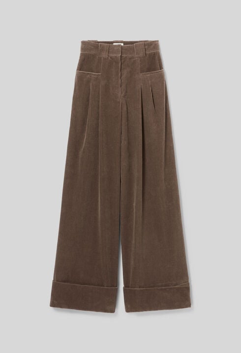 Weit geschnittene Cordhose