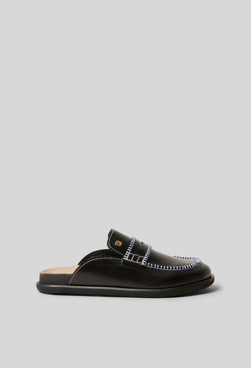 Mules aus glattem Leder