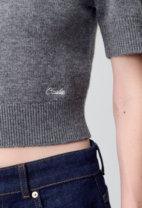 Figurnaher Feinstrickpullover