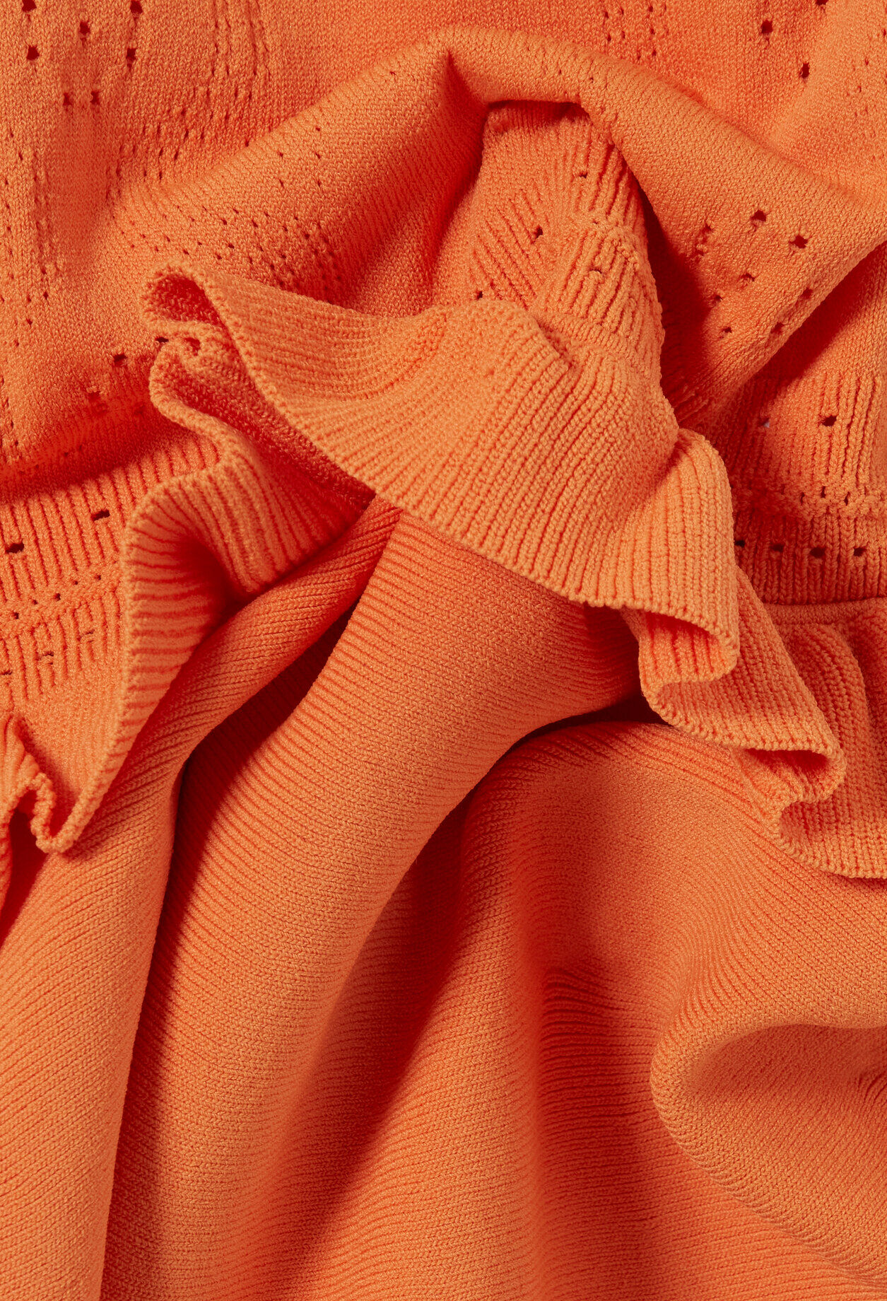 Strickkleid mit Volant