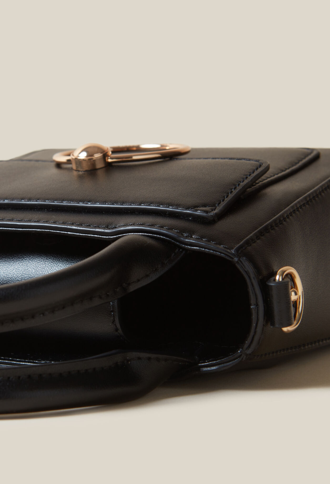Mini-Tasche Anouck Glattleder Kette