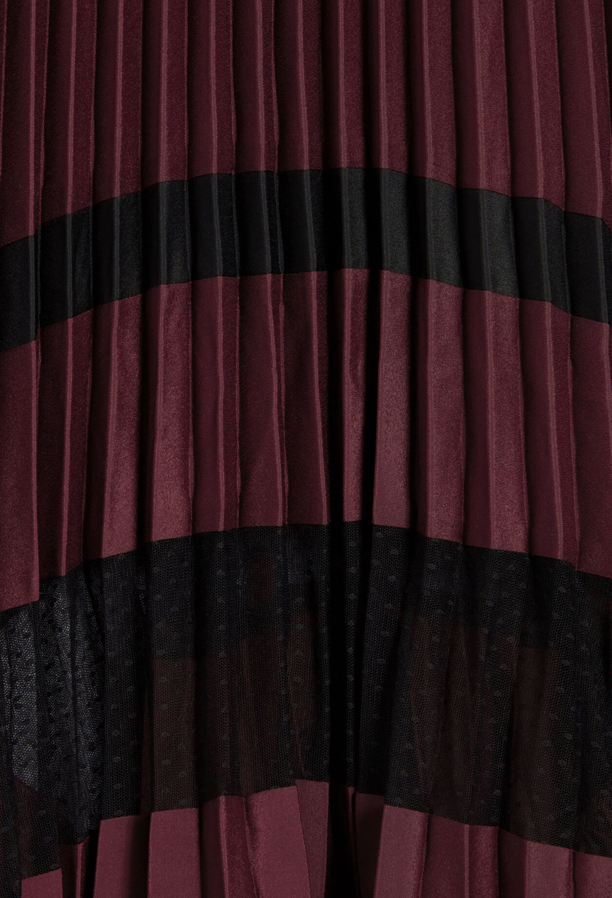 Plissiertes Midikleid