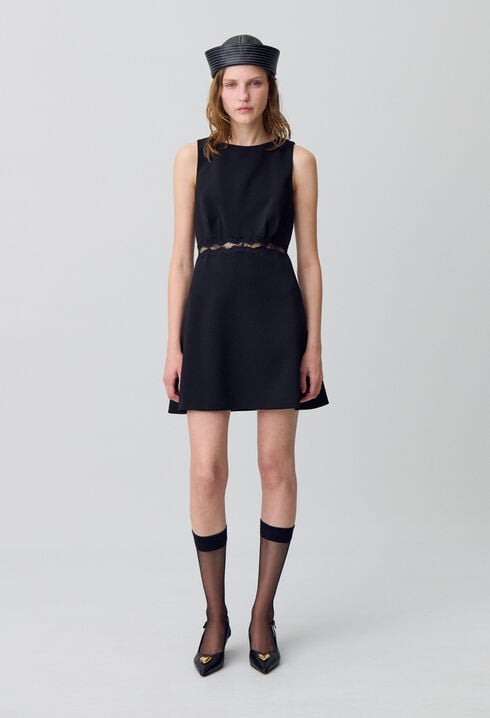 Rückenfreies Spitzenkleid