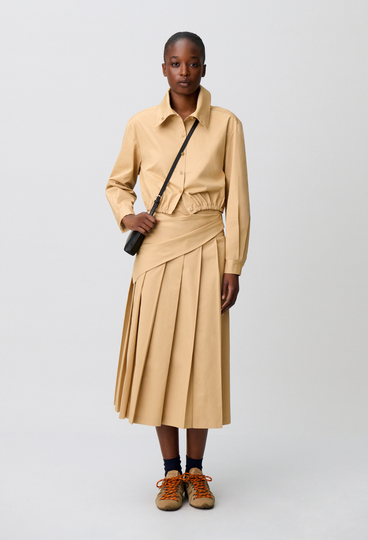Cropped-Hemd mit Stehkragen Damen - Beige - Claudie Pierlot