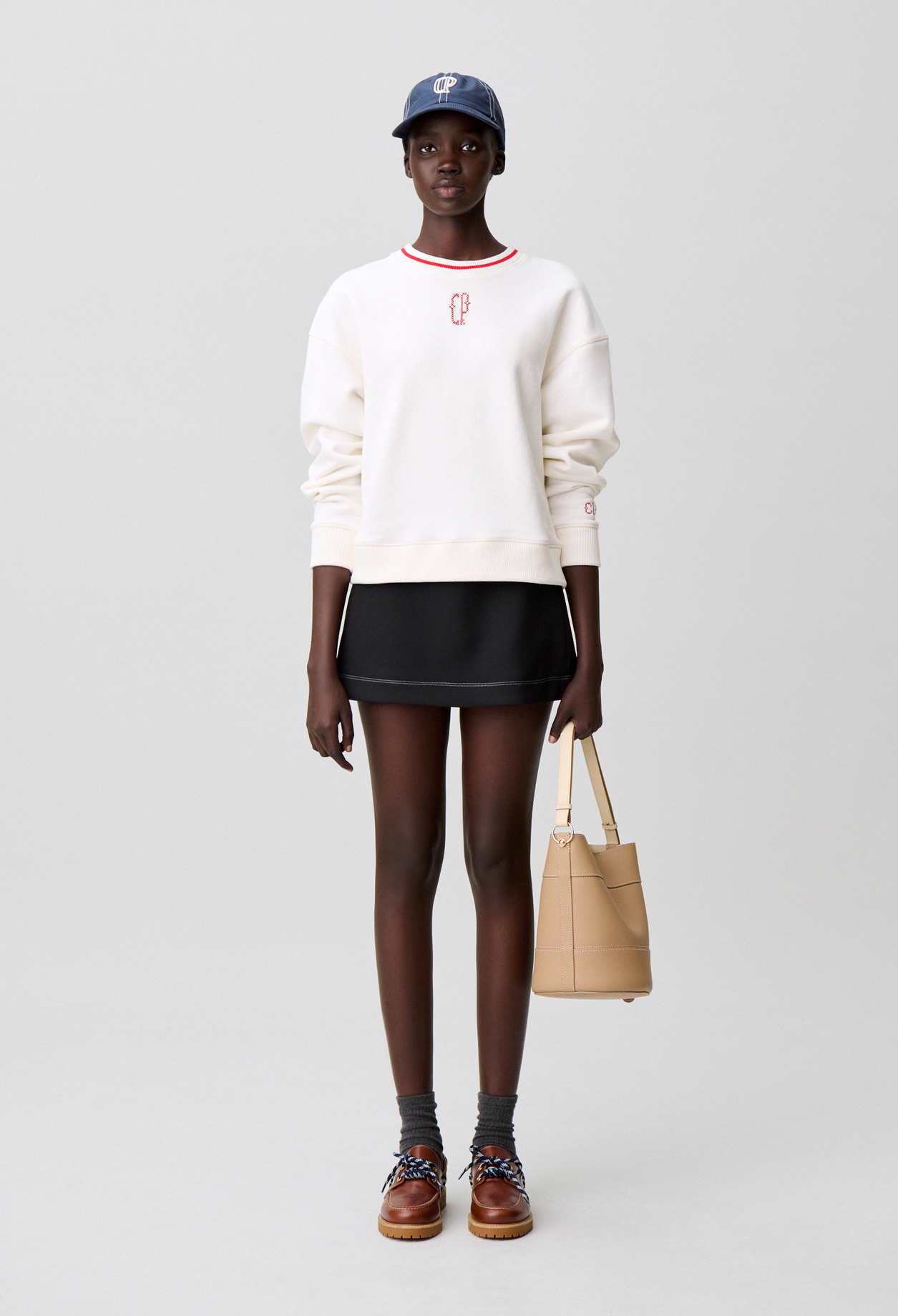 Sweatshirt mit CP-Stickerei Damen - Cremefarbene - Claudie Pierlot